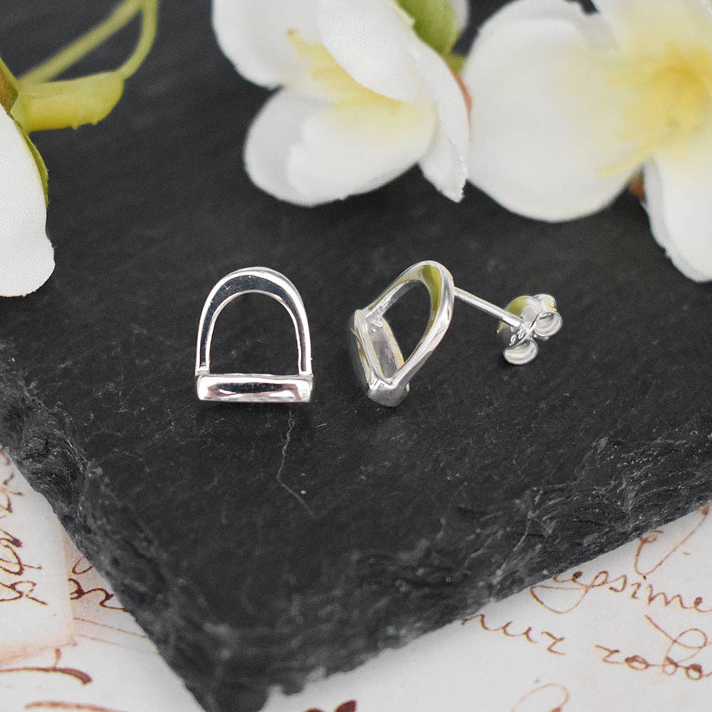 Kali Designs Cavelli Stirrup Studs